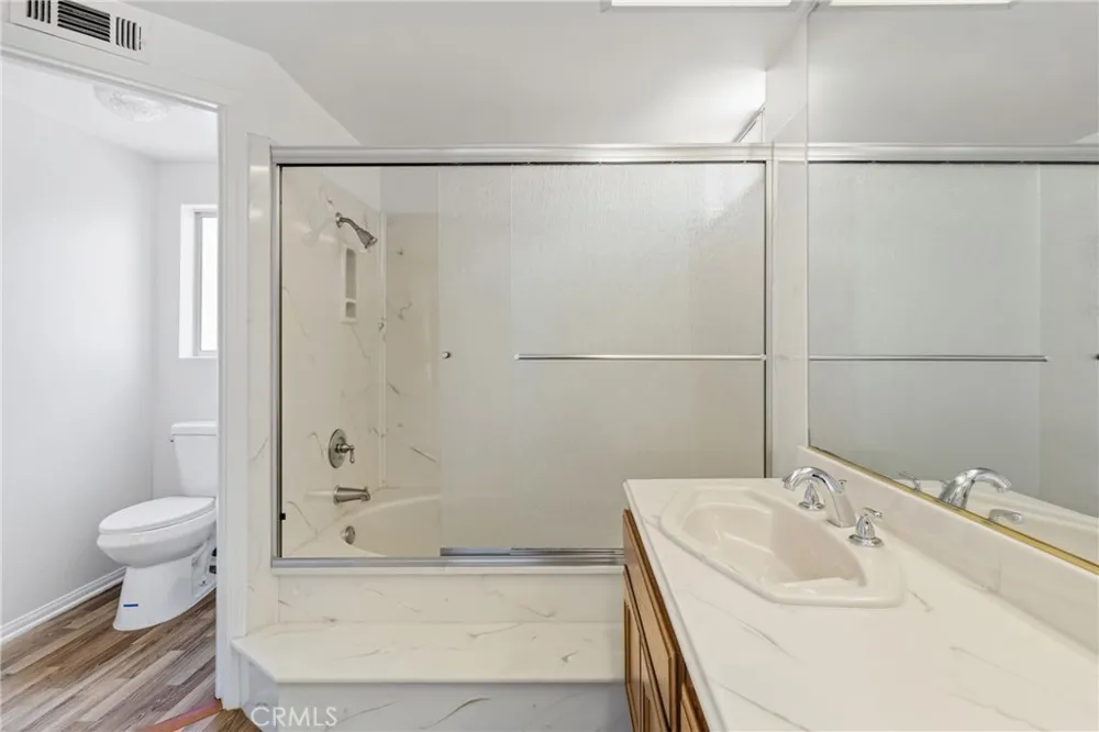 30112 Elizabeth Court Agoura Hills, CA 91301