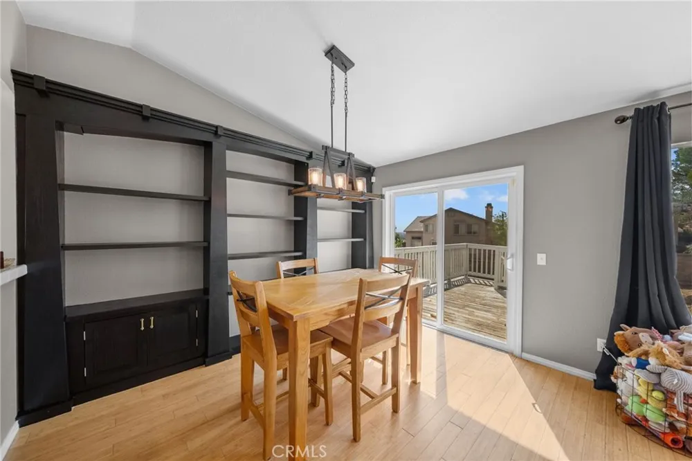 38438 Cougar Pass Palmdale, CA 93551