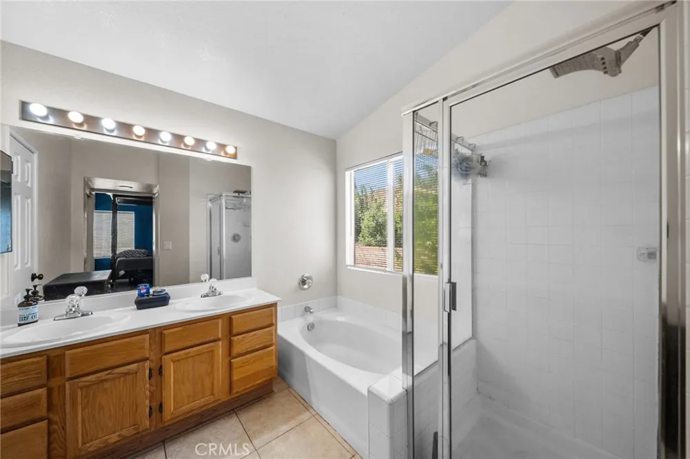 38438 Cougar Pass Palmdale, CA 93551