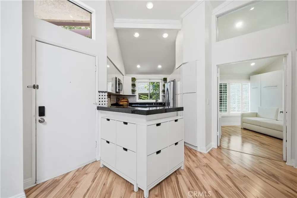 26701 Quail #254 Laguna Hills, CA 92656