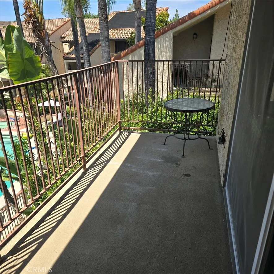 23401 Park Sorrento #50 Calabasas, CA 91302