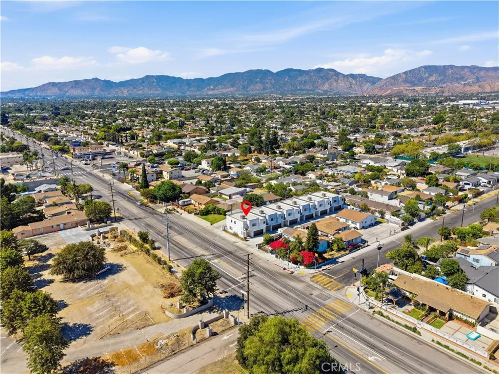13357 W Cellest Parkway Pacoima, CA 91331