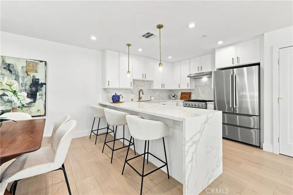 13357 W Cellest Parkway Pacoima, CA 91331
