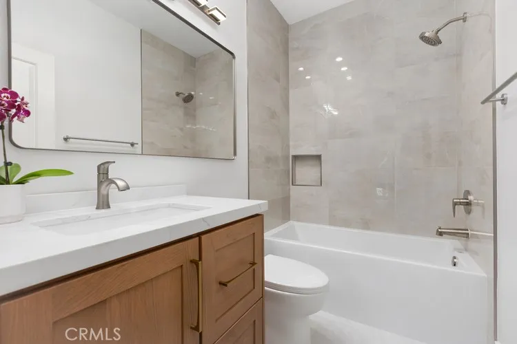 1 Calvados Newport Coast, CA 92657