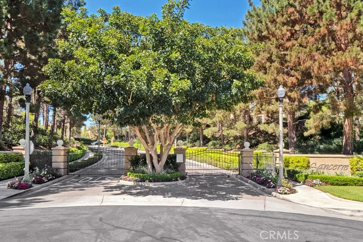 1 Calvados Newport Coast, CA 92657