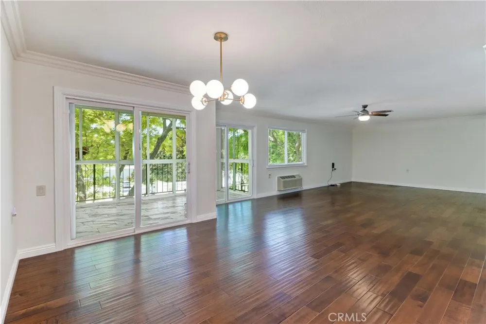 2381 Via Mariposa W #2B Laguna Woods, CA 92637