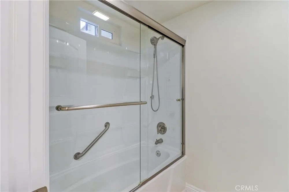 2381 Via Mariposa W #2B Laguna Woods, CA 92637
