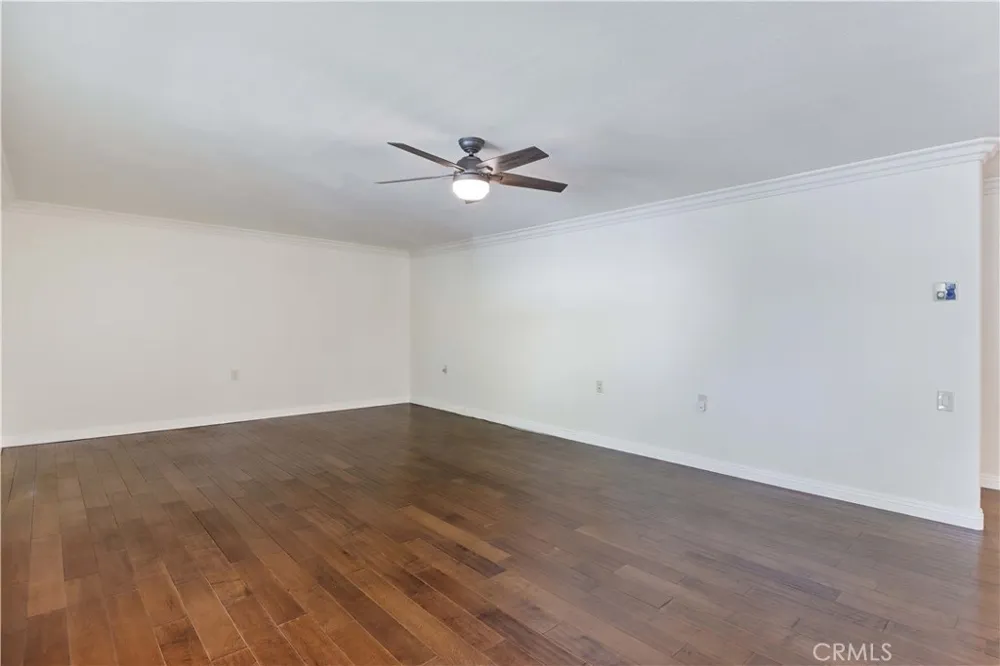 2381 Via Mariposa W #2B Laguna Woods, CA 92637