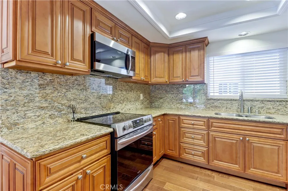 2381 Via Mariposa W #2B Laguna Woods, CA 92637