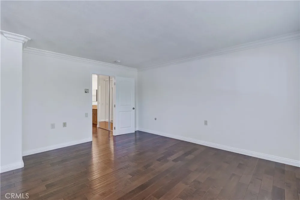 2381 Via Mariposa W #2B Laguna Woods, CA 92637