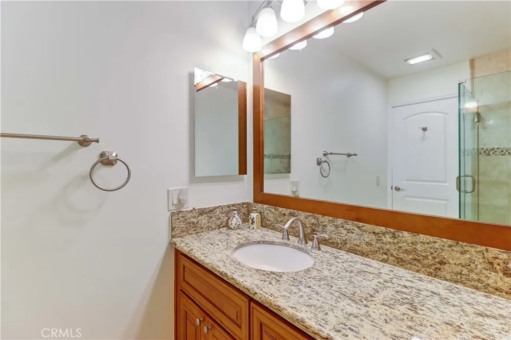 2381 Via Mariposa W #2B Laguna Woods, CA 92637