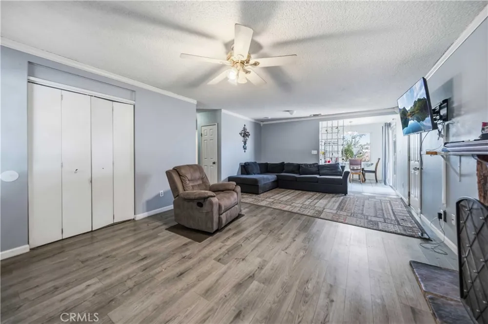 21511 San Gabriel Tehachapi, CA 93561
