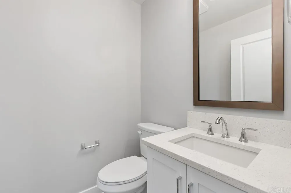 139 Avenida Chapala #101 San Marcos, CA 92069