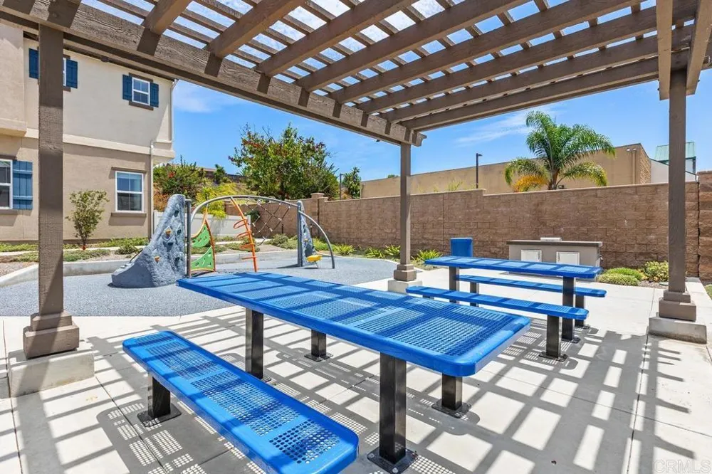 139 Avenida Chapala #101 San Marcos, CA 92069