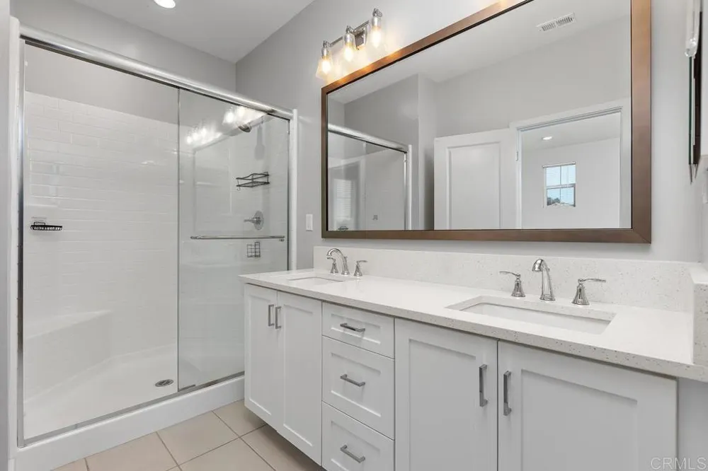 139 Avenida Chapala #101 San Marcos, CA 92069