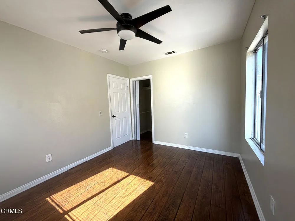 156 S Pacific Avenue Glendale, CA 91204