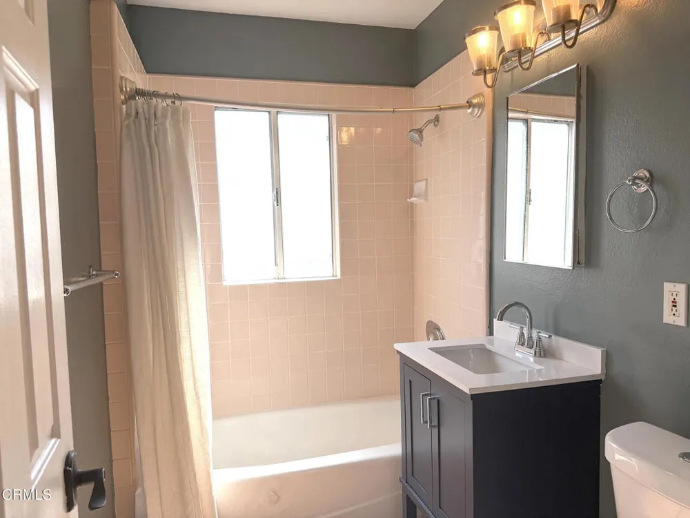 156 S Pacific Avenue Glendale, CA 91204