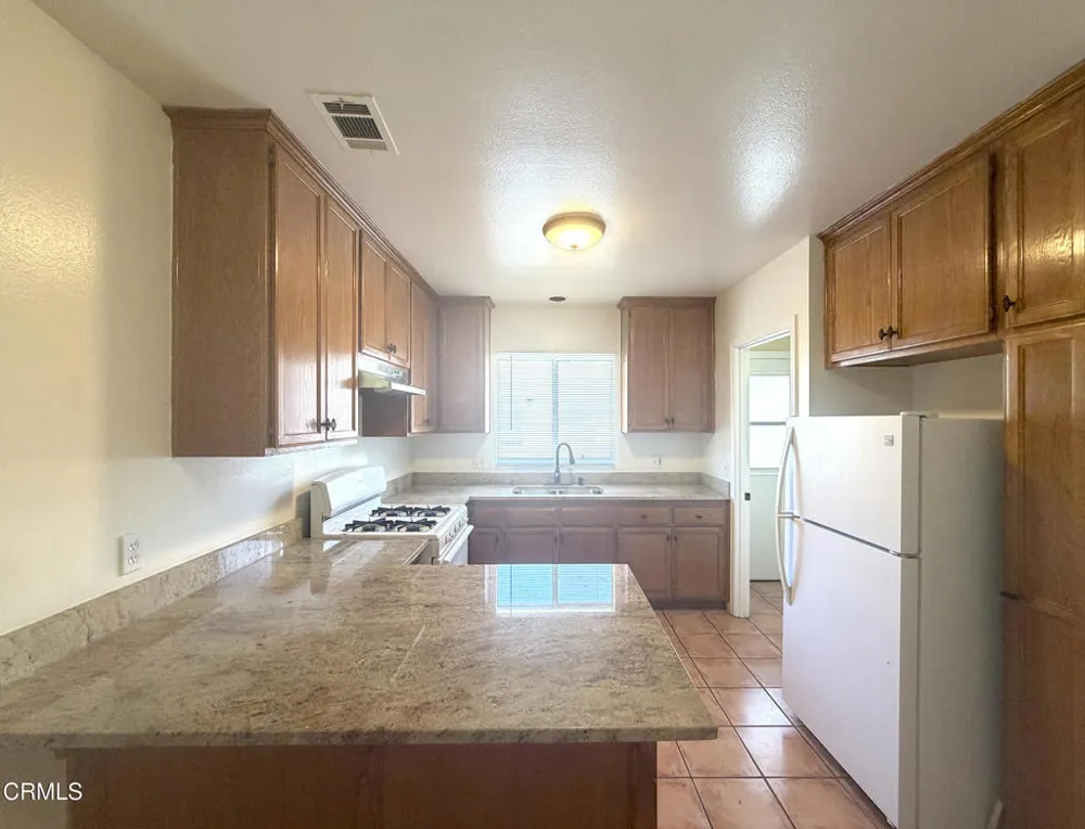 156 S Pacific Avenue Glendale, CA 91204