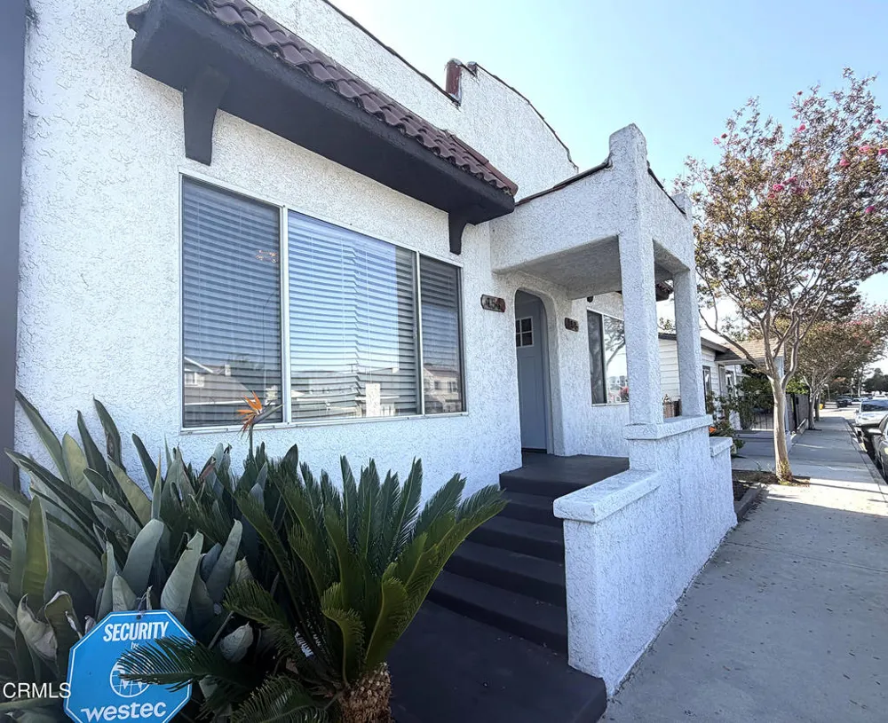 156 S Pacific Avenue Glendale, CA 91204