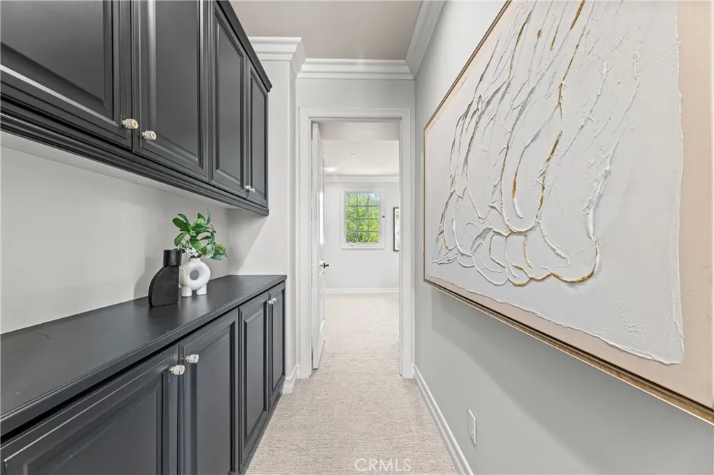 28 Blue Summit Irvine, CA 92603