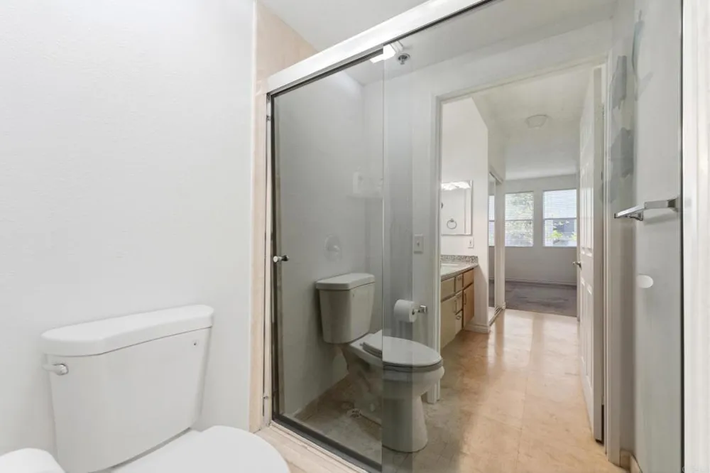 680 Camino De La Reina #2201 San Diego, CA 92108