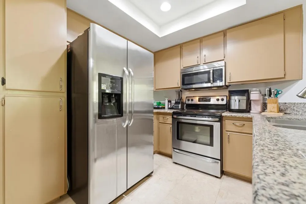 680 Camino De La Reina #2201 San Diego, CA 92108