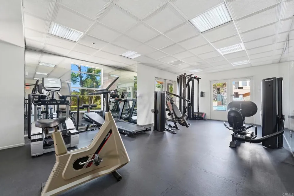680 Camino De La Reina #2201 San Diego, CA 92108