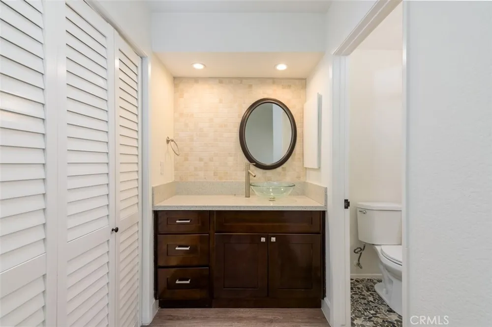 3333 Primera Avenue #B Hollywood Hills East, CA 90068