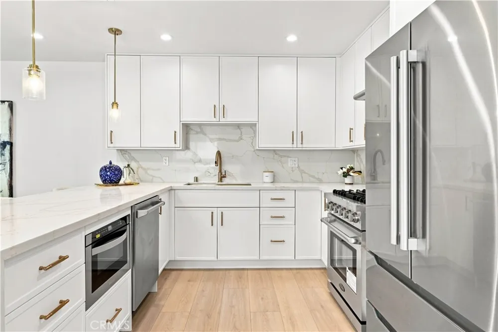 13369 W Cellest Parkway Pacoima, CA 91331