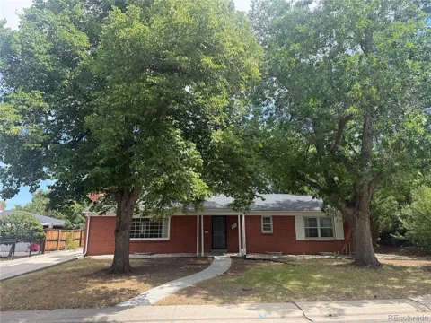 2324 S Forest Drive