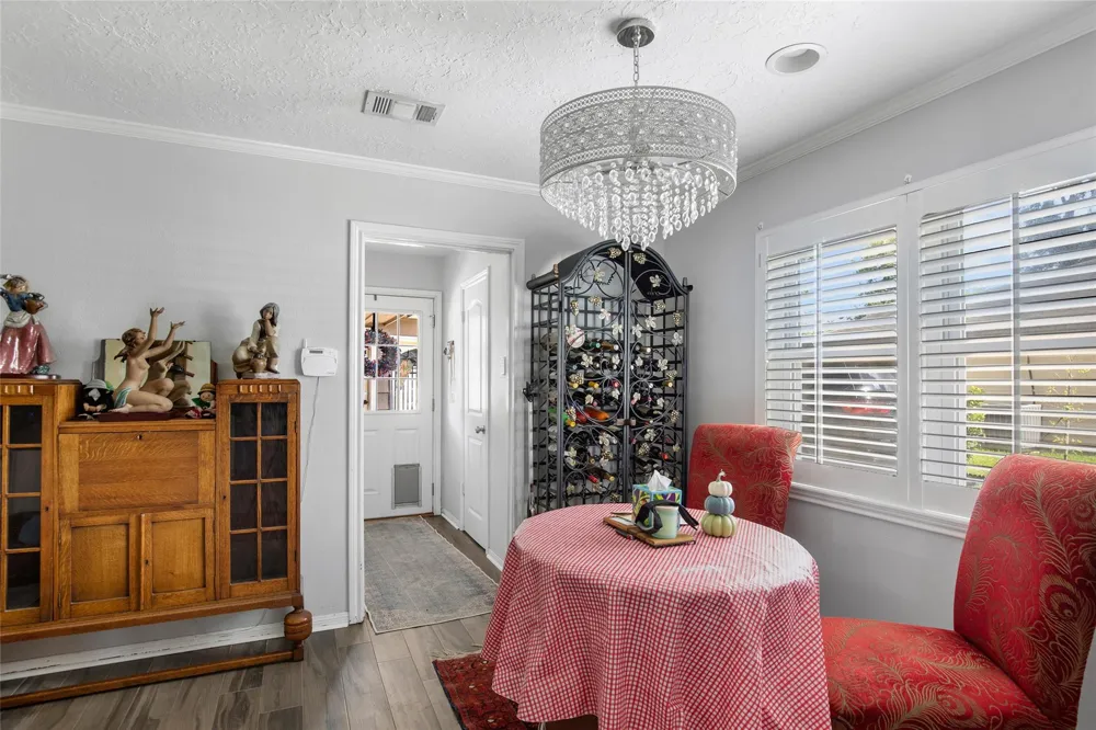 614 S Diamondhead Boulevard Crosby, TX 77532