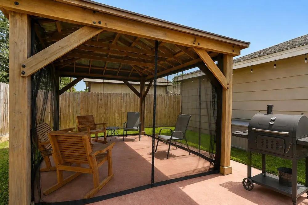 614 S Diamondhead Boulevard Crosby, TX 77532