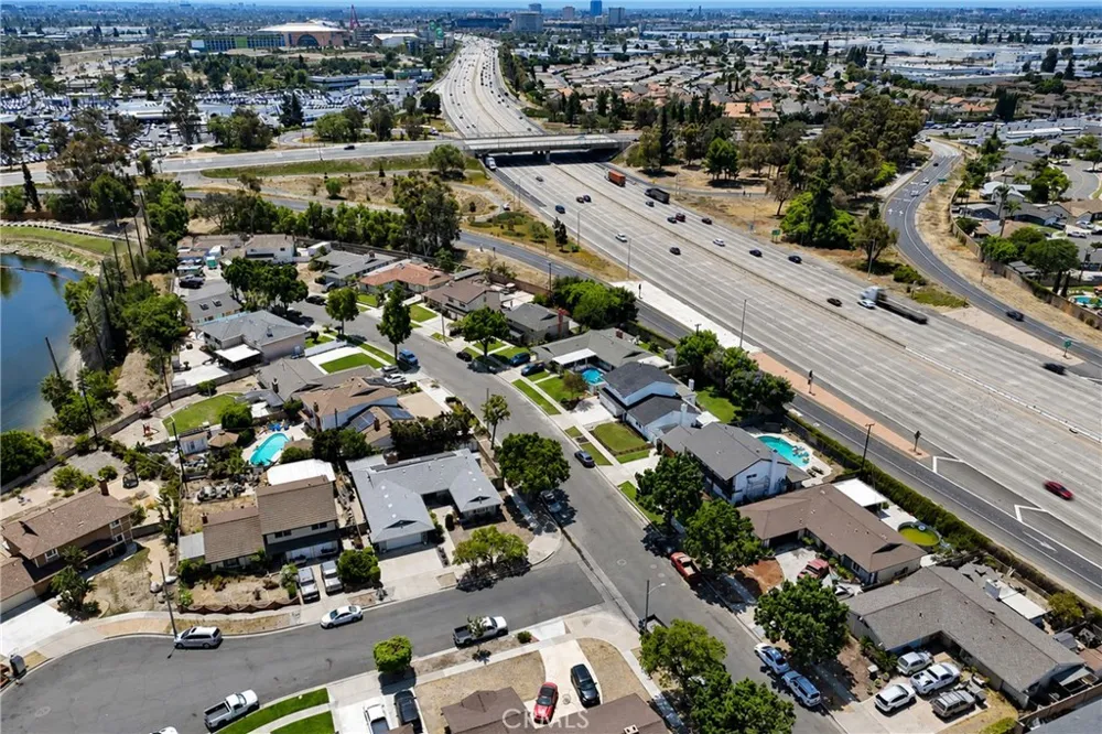 1143 S Chantilly Street Anaheim, CA 92806