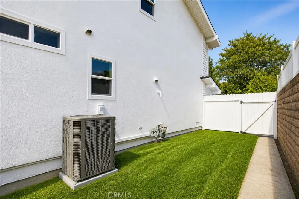 1143 S Chantilly Street Anaheim, CA 92806