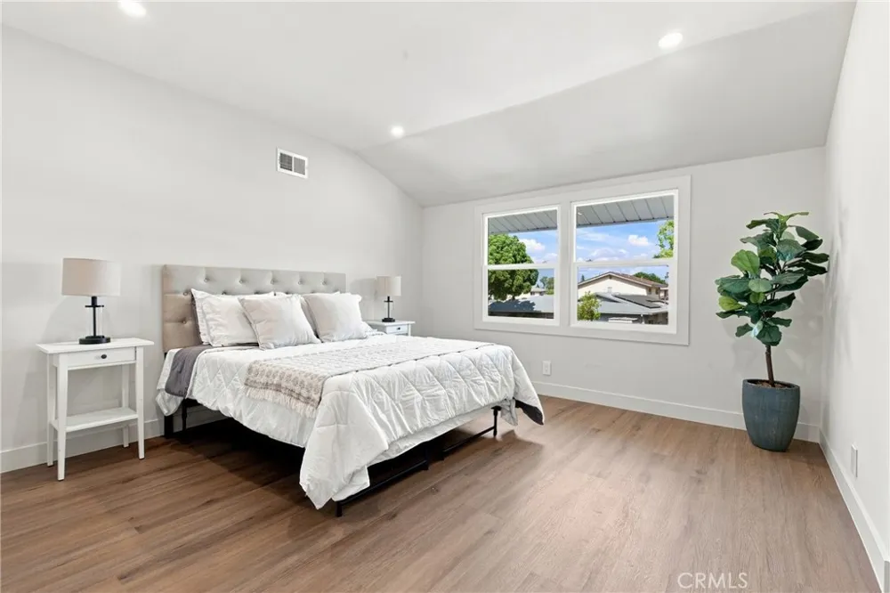 1143 S Chantilly Street Anaheim, CA 92806
