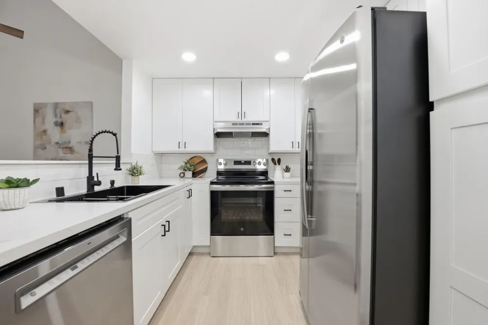 980 Lupine Hills Drive #83 Vista, CA 92081