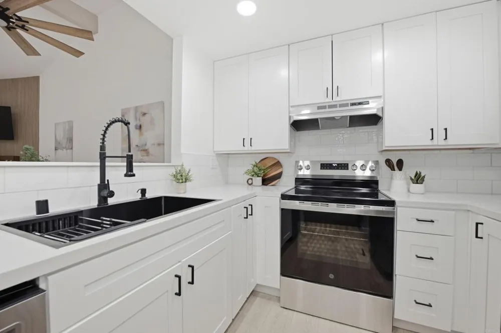980 Lupine Hills Drive #83 Vista, CA 92081