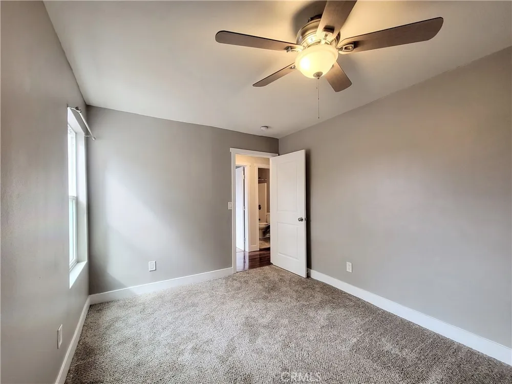 8429 Somerset Blvd. Paramount, CA 90723