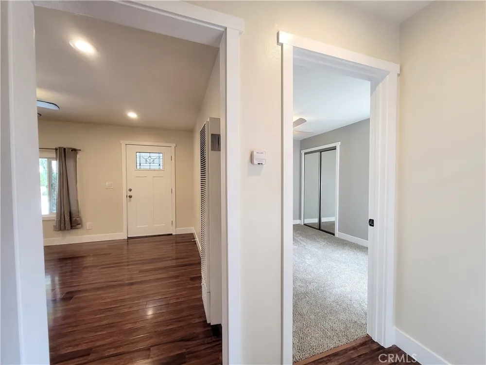 8429 Somerset Blvd. Paramount, CA 90723