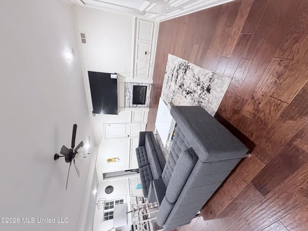 1603 Johnston Road Hernando, MS 38632
