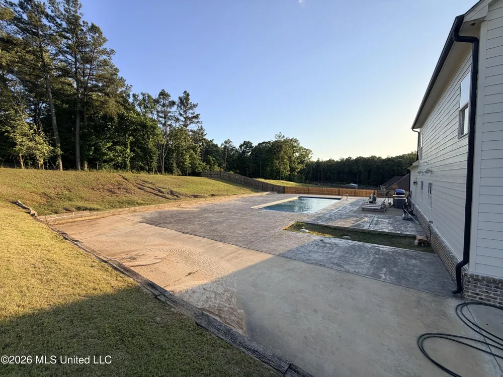 1603 Johnston Road Hernando, MS 38632