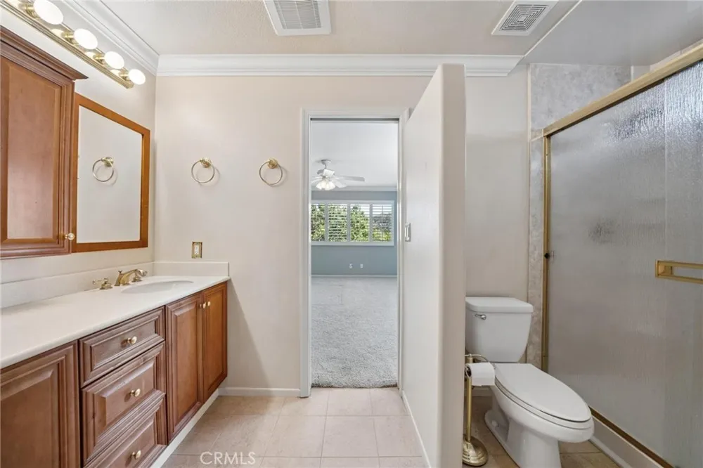 25716 Hood Way Stevenson Ranch, CA 91381