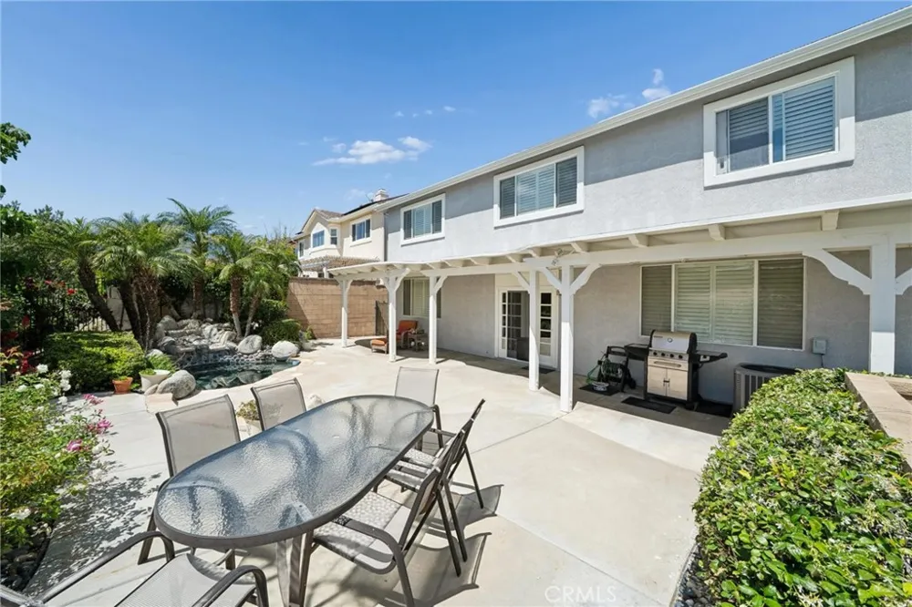 25716 Hood Way Stevenson Ranch, CA 91381