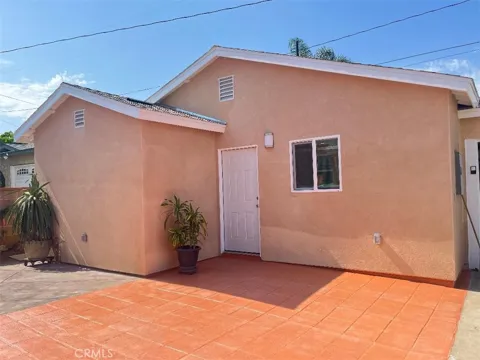 11422 Charlesworth