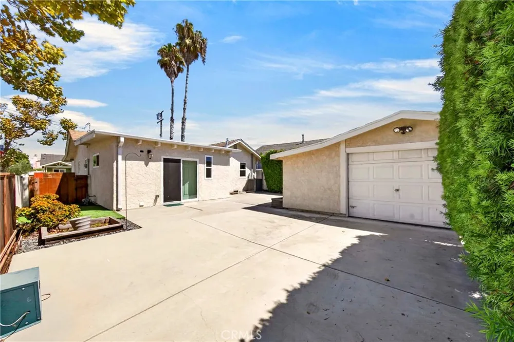 24637 Cypress Street Lomita, CA 90717