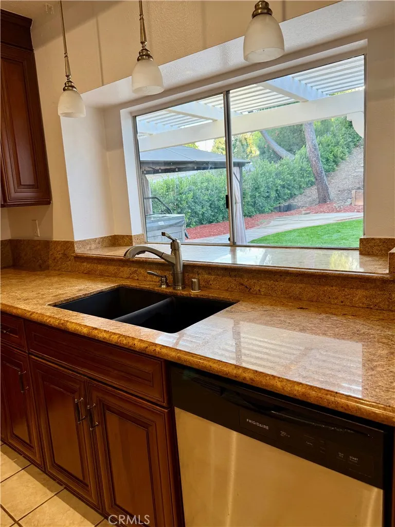 6906 Hastings Moorpark, CA 93021