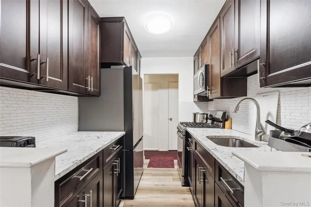 14930 88th Street #2E Howard Beach, NY 11414