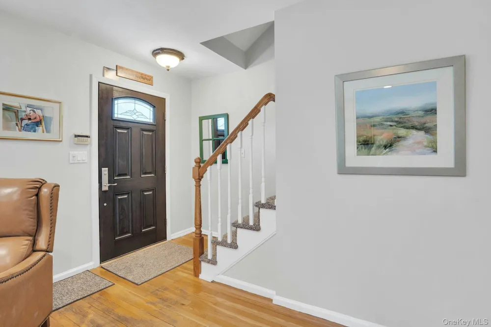 43 Genesee Drive Commack, NY 11725