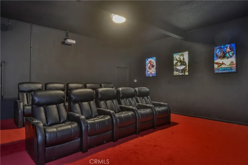 1037 Beaver Lake Arrowhead, CA 92352