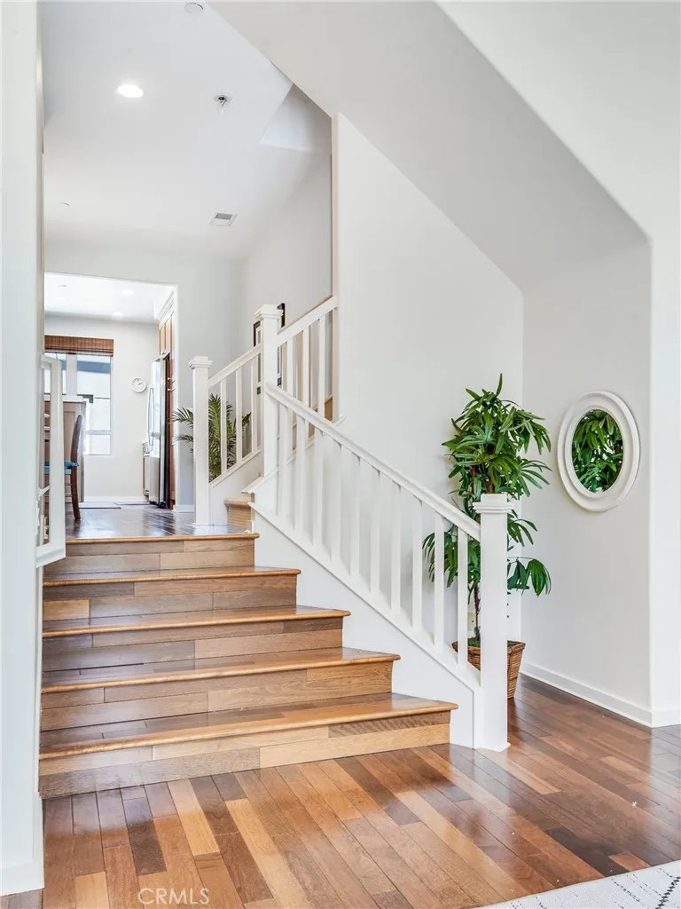 5403 W 149th Place #3 Hawthorne, CA 90250